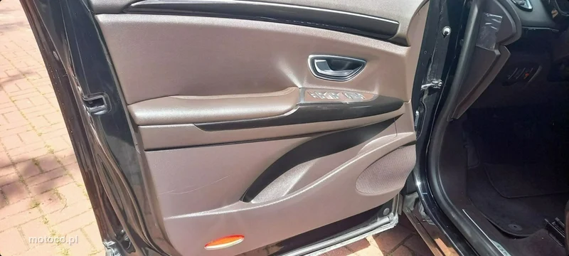 Renault Espace V 21