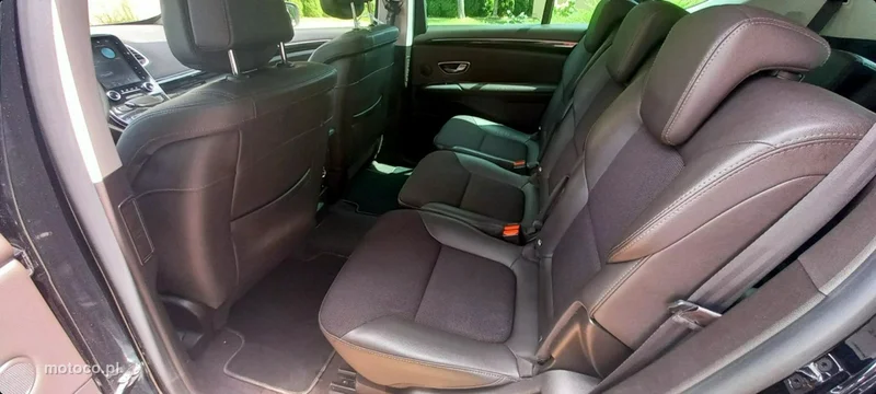 Renault Espace V 26