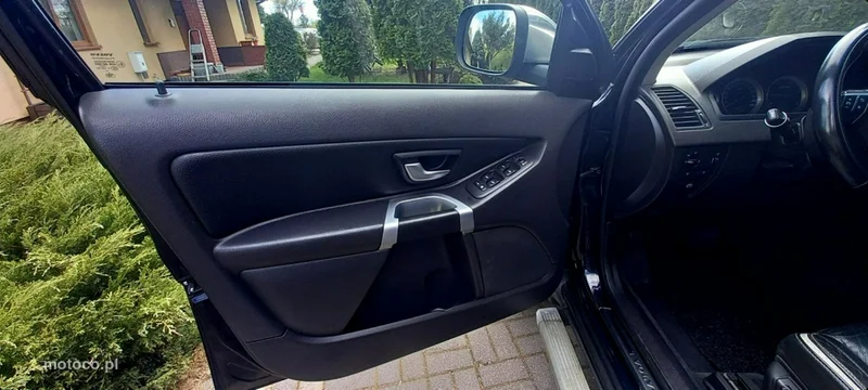 Volvo XC 90 30