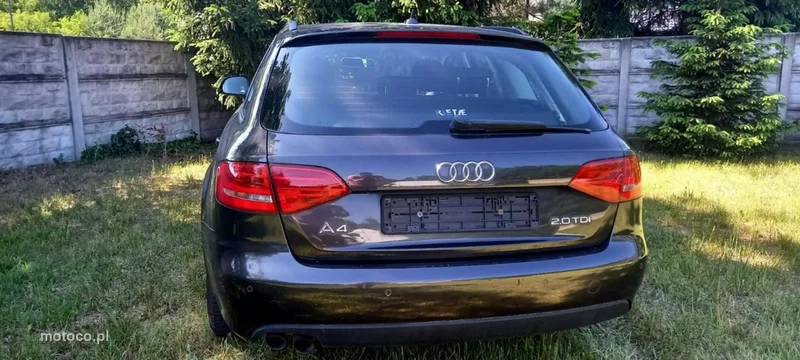 Audi A4 B8 15