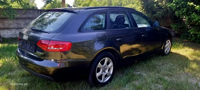 Audi A4 B8 17