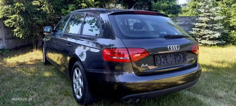 Audi A4 B8 19