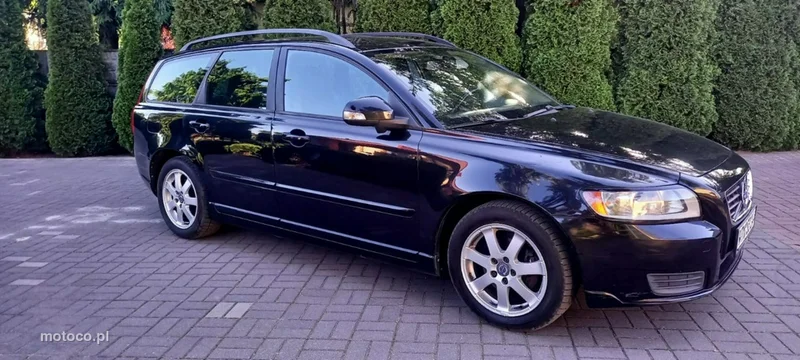 Volvo V50 16