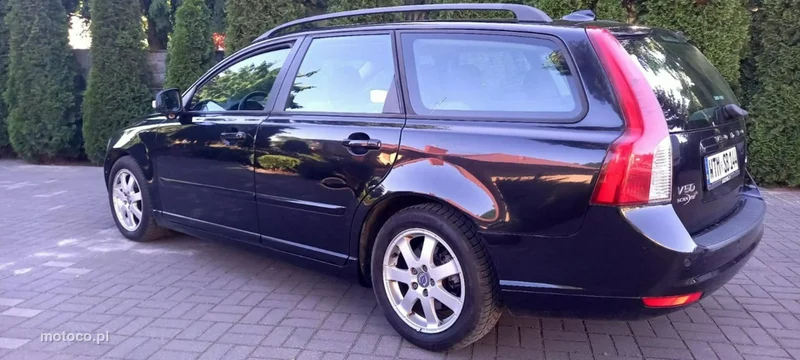 Volvo V50 18