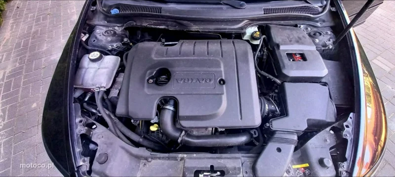 Volvo V50 36
