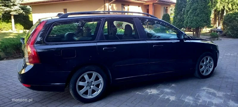 Volvo V50 37