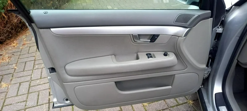 Audi A4 B7 25