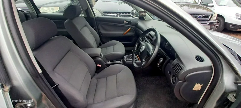 Volkswagen Passat B5 24