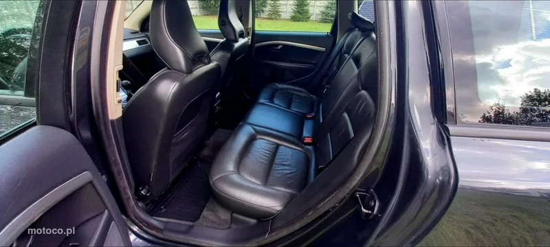 Volvo V70 22