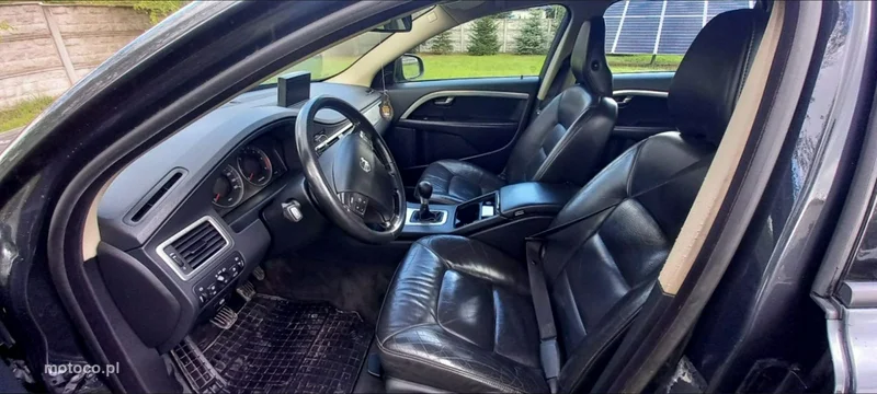 Volvo V70 23