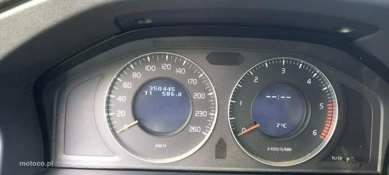 Volvo V70 28