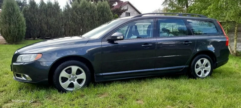 Volvo V70 8