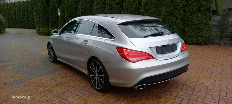 Mercedes-Benz CLA C117 CLA 180 16