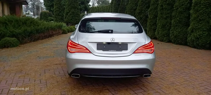 Mercedes-Benz CLA C117 CLA 180 17