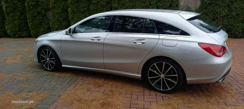 Mercedes-Benz CLA C117 CLA 180 18