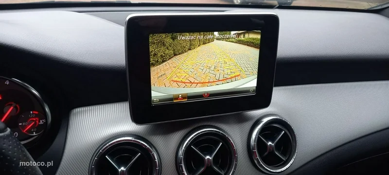 Mercedes-Benz CLA C117 CLA 180 29