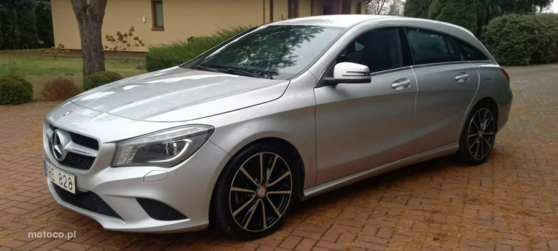 Mercedes-Benz CLA C117 CLA 180 6