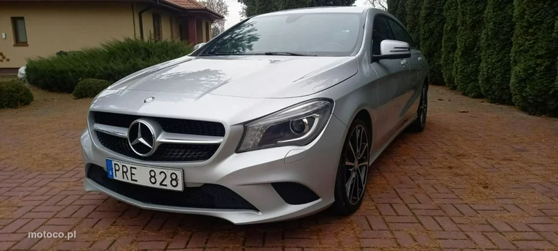 Mercedes-Benz CLA C117 CLA 180 9