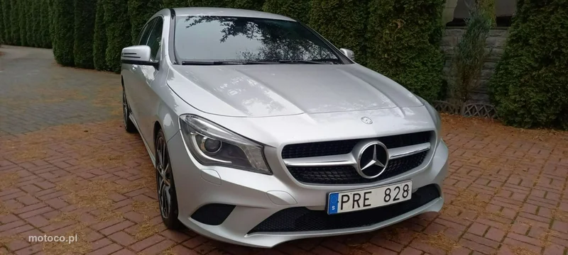Mercedes-Benz CLA C117 CLA 180 10