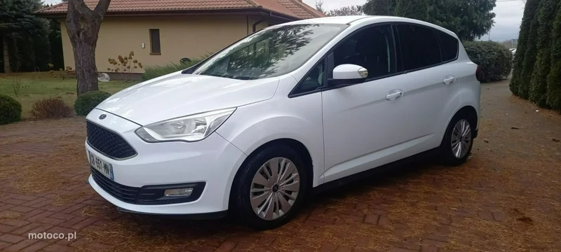 Ford C-Max II 11
