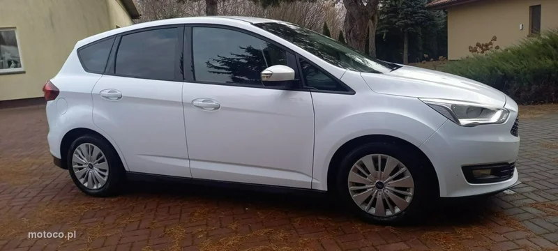 Ford C-Max II 14