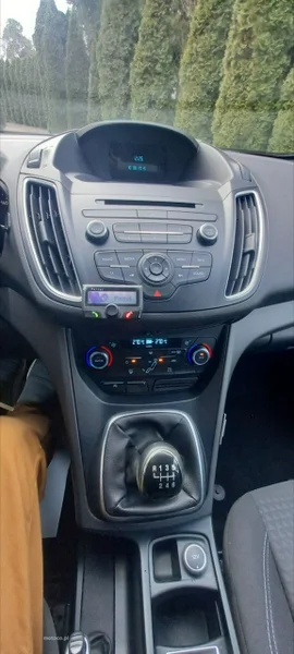 Ford C-Max II 26