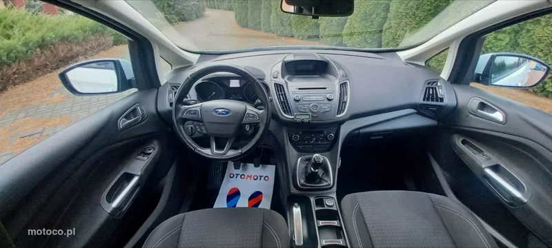 Ford C-Max II 33