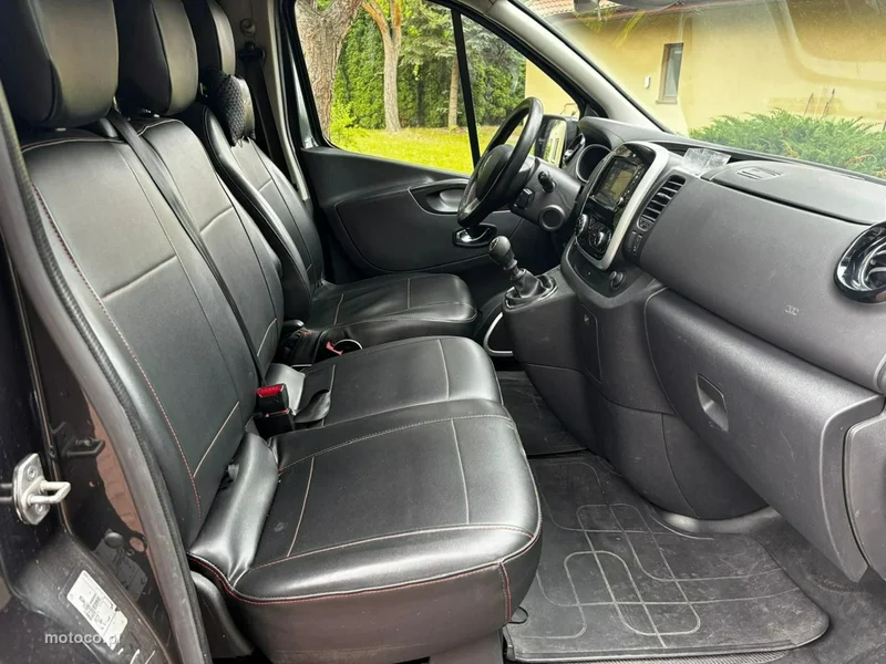 Renault Trafic III 31