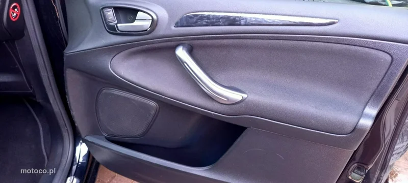 Ford Galaxy II 21