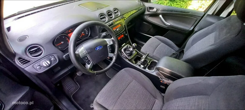 Ford Galaxy II 28
