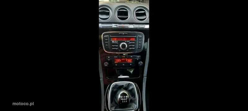 Ford Galaxy II 32