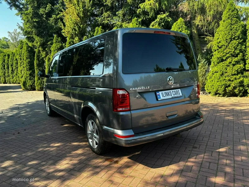 Volkswagen Multivan 16