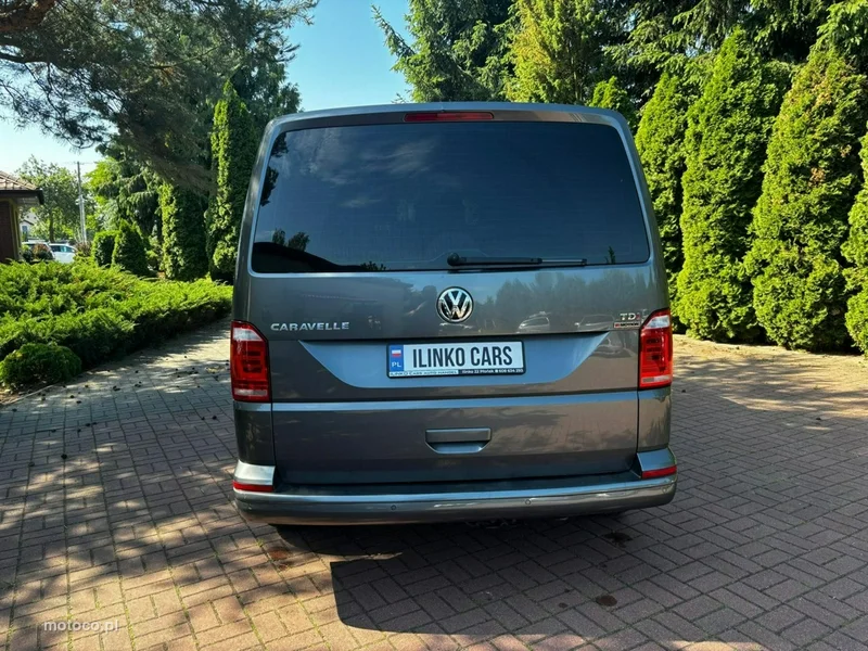 Volkswagen Multivan 17
