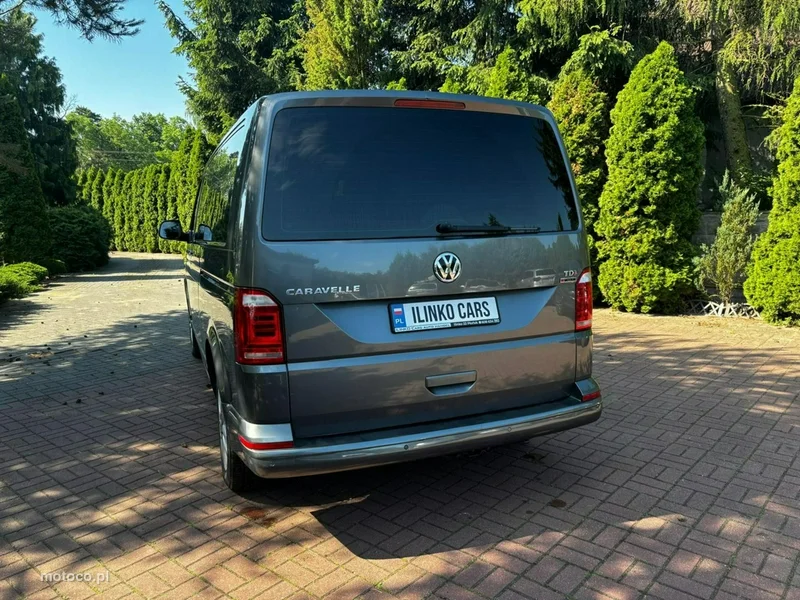 Volkswagen Multivan 18