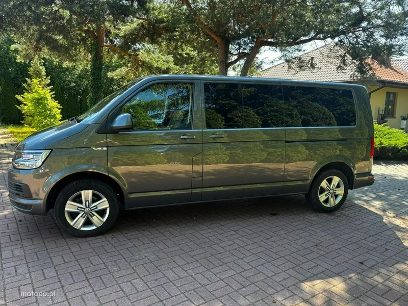 Volkswagen Multivan 21