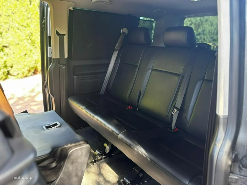 Volkswagen Multivan 24