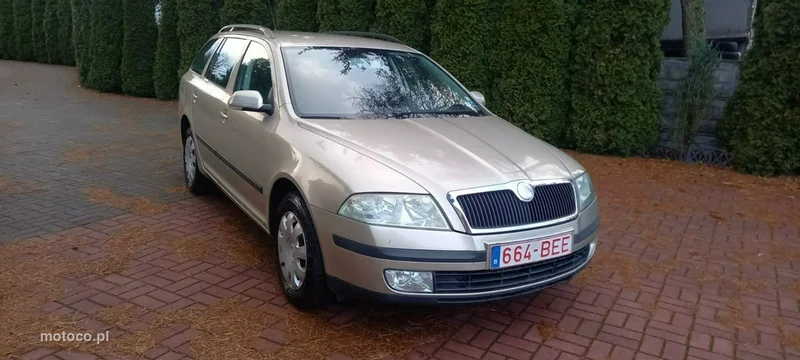 Skoda Octavia II 2
