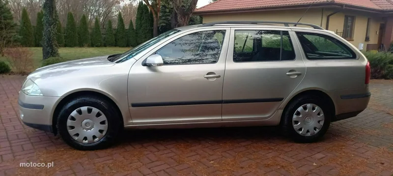 Skoda Octavia II 13