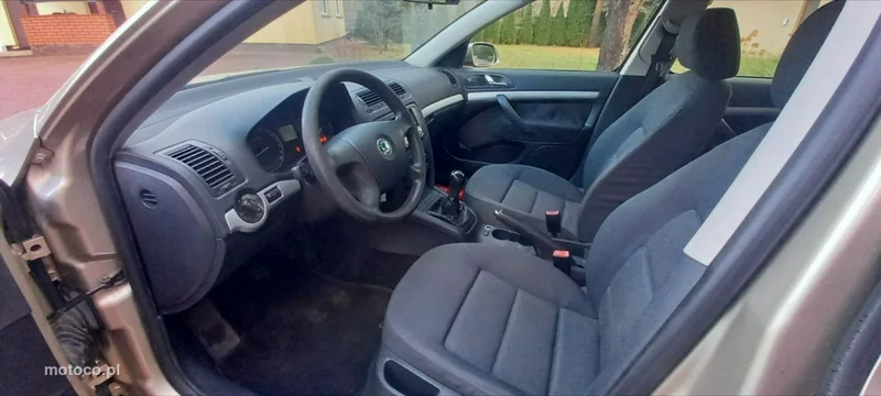 Skoda Octavia II 21
