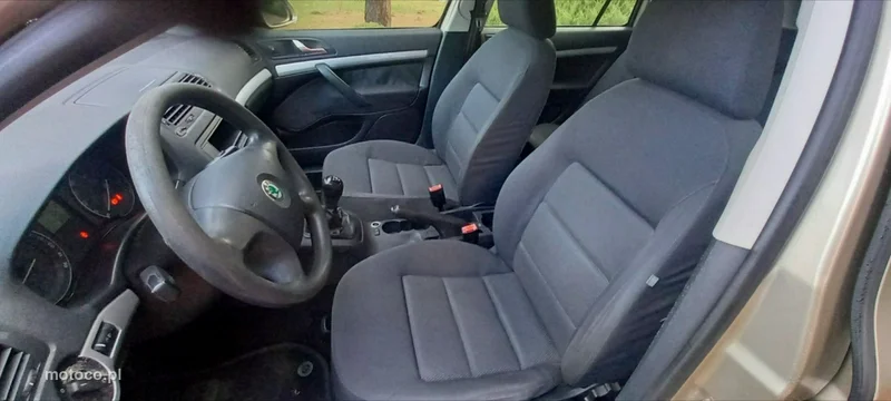 Skoda Octavia II 22