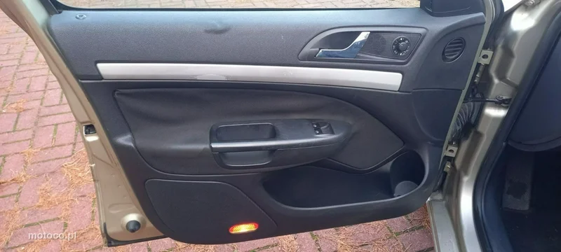 Skoda Octavia II 23