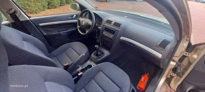 Skoda Octavia II 31