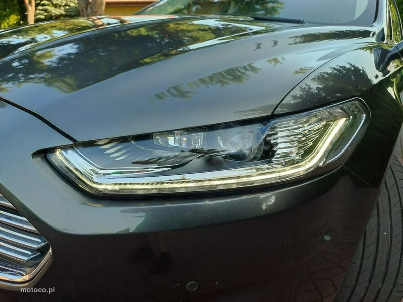 Ford Mondeo V 16