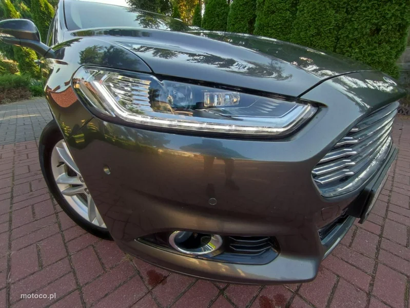 Ford Mondeo V 17