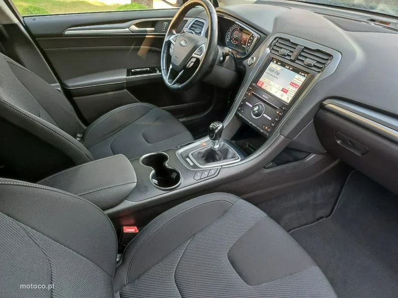 Ford Mondeo V 31