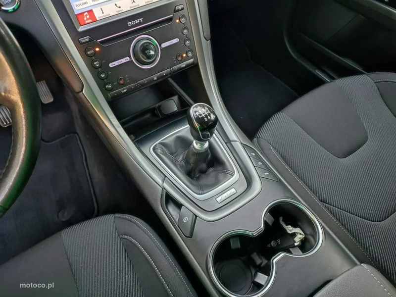 Ford Mondeo V 35