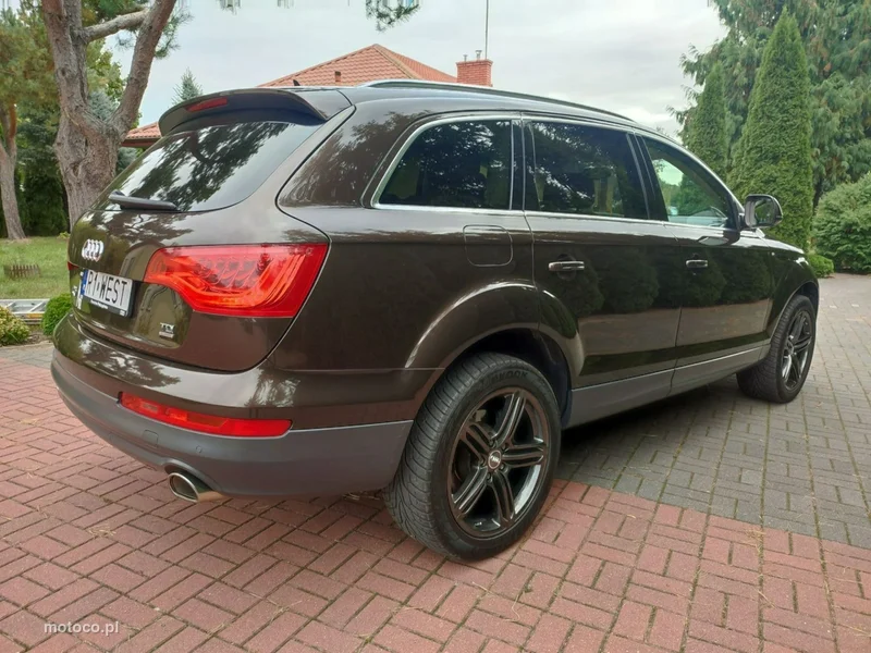 Audi Q7 4L 23
