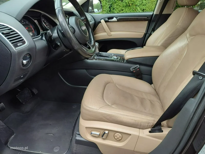 Audi Q7 4L 27