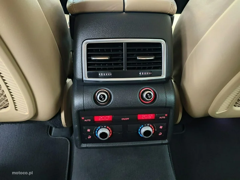 Audi Q7 4L 33