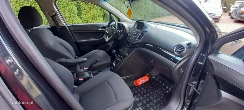 Chevrolet Orlando 23